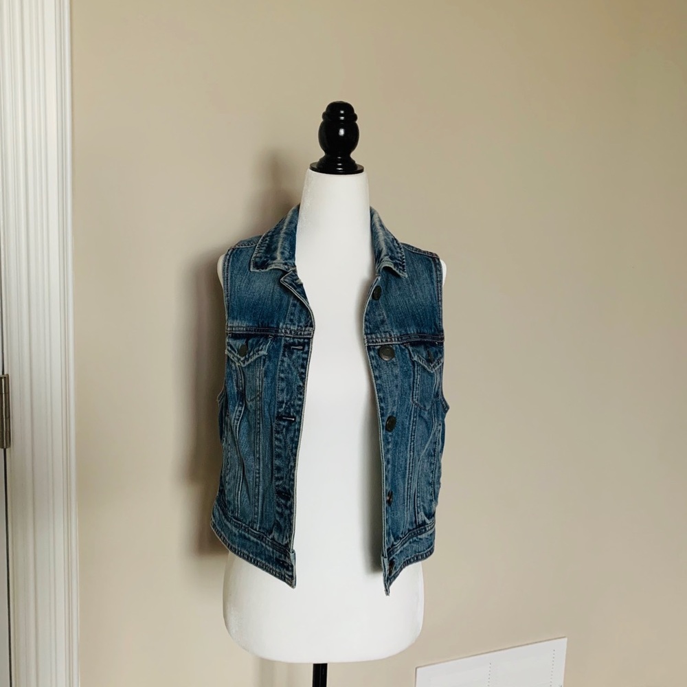 Denim vest petite